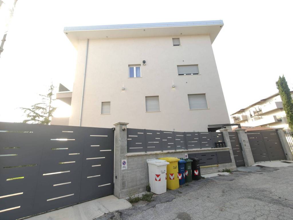 appartamento in affitto a L'Aquila in zona Centro Città