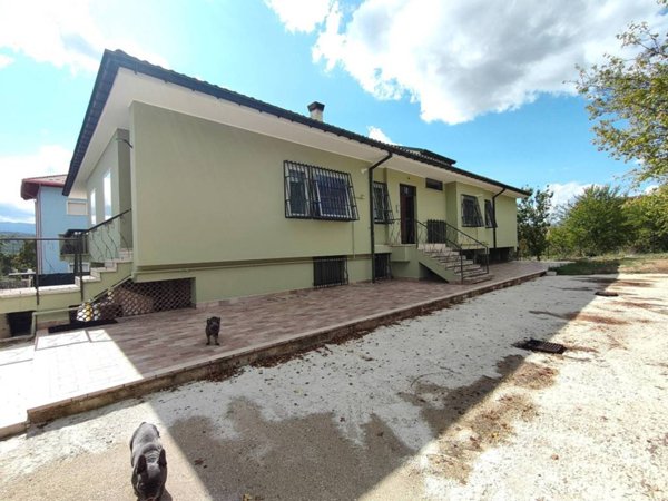 appartamento in affitto a L'Aquila in zona Pettino