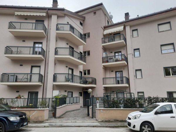 appartamento in affitto a L'Aquila in zona Pettino