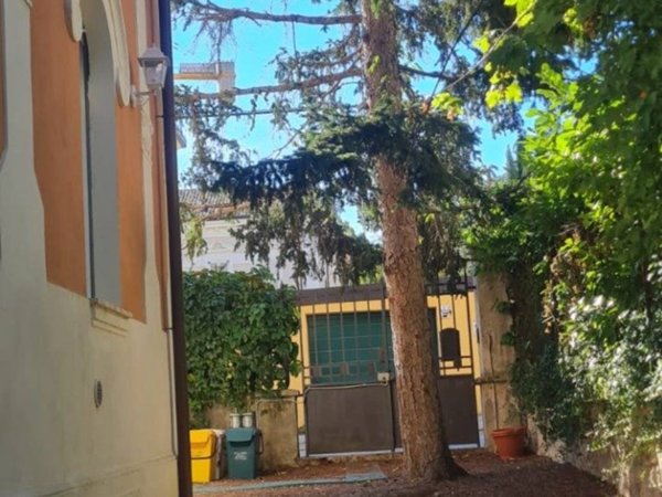 appartamento in affitto a L'Aquila in zona Centro Città