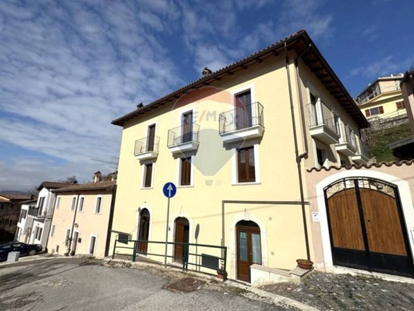appartamento in affitto a L'Aquila in zona Centro Città