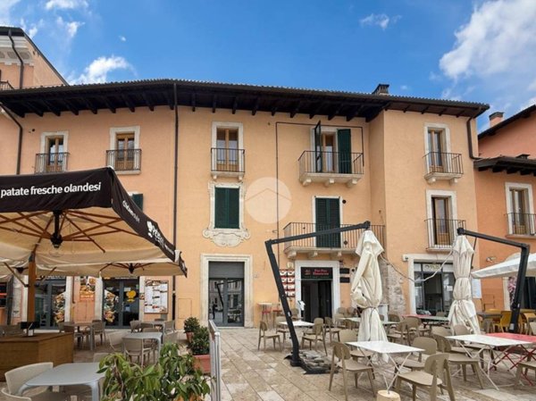 negozio in affitto a L'Aquila in zona Centro Città
