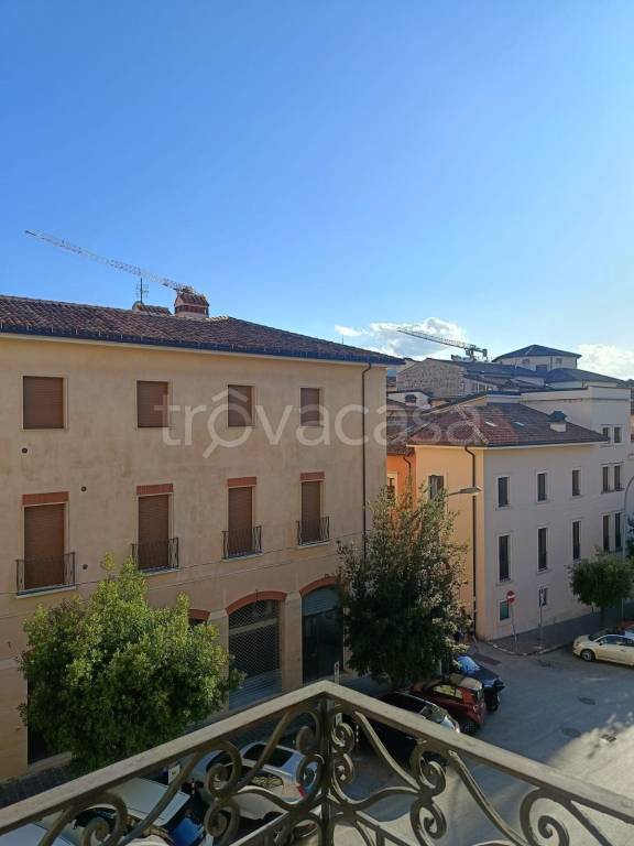 appartamento in affitto a L'Aquila