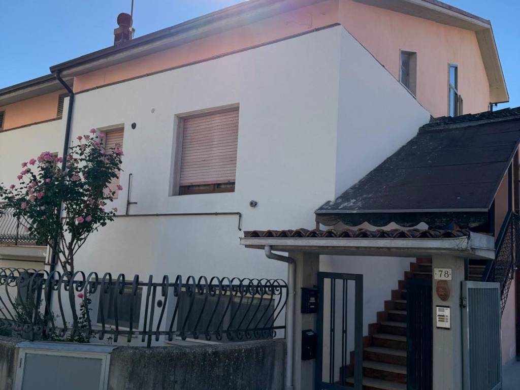 appartamento in affitto a L'Aquila in zona Sassa