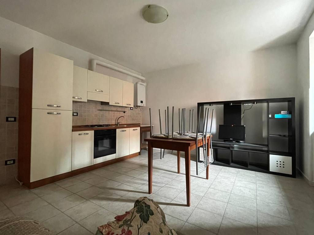 appartamento in affitto a L'Aquila in zona Pianola