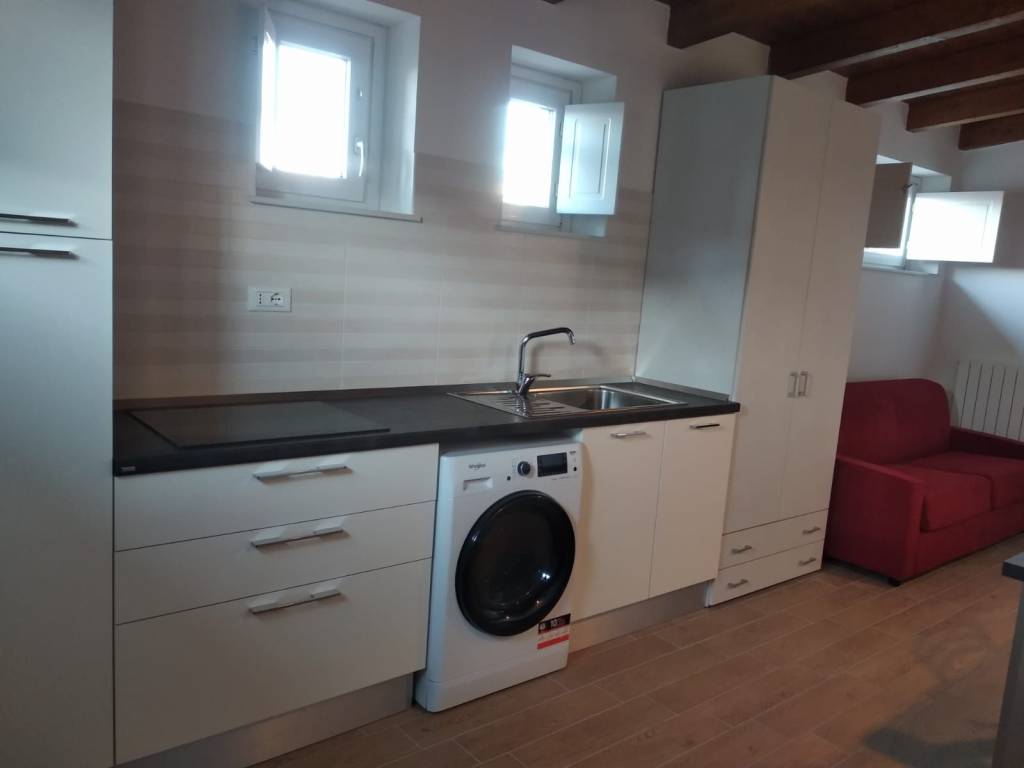appartamento in affitto a L'Aquila in zona Centro Città