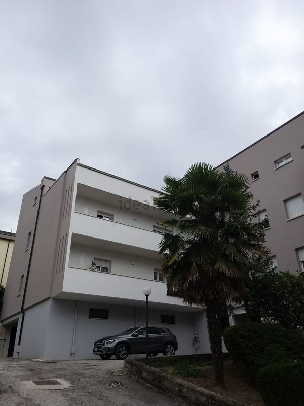 appartamento in affitto a L'Aquila