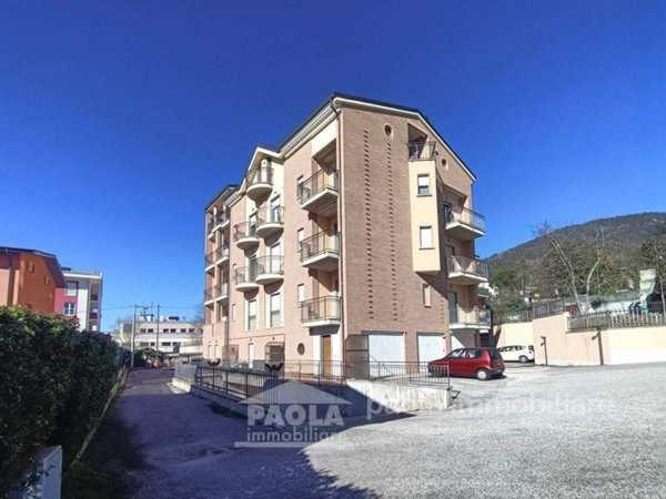 appartamento in affitto a L'Aquila in zona Cansatessa