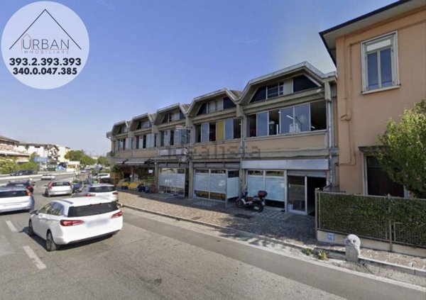 locale commerciale in affitto a L'Aquila