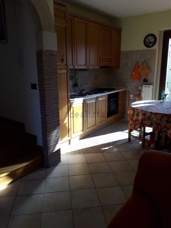 appartamento in affitto a L'Aquila in zona Pettino