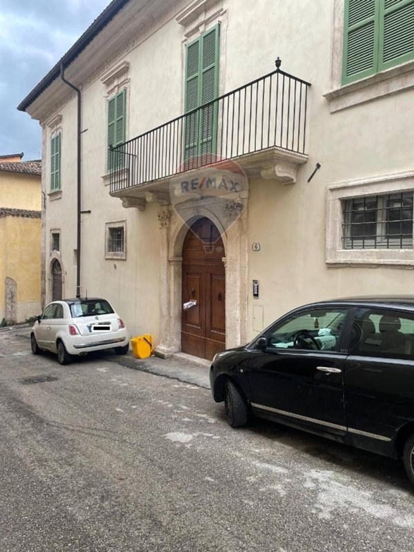 appartamento in affitto a L'Aquila in zona Centro Città