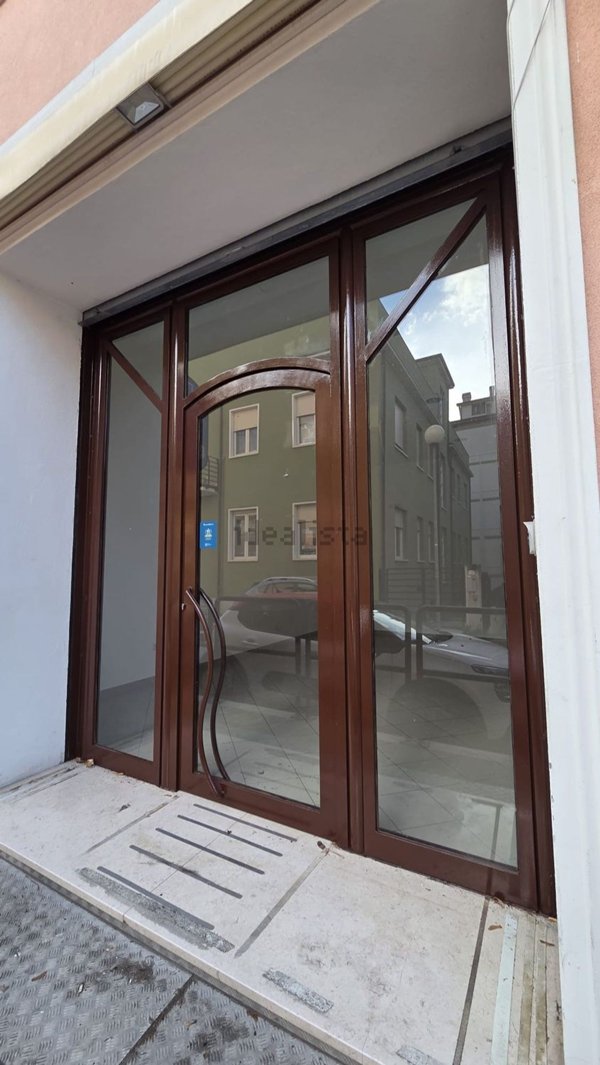 ufficio in affitto a L'Aquila