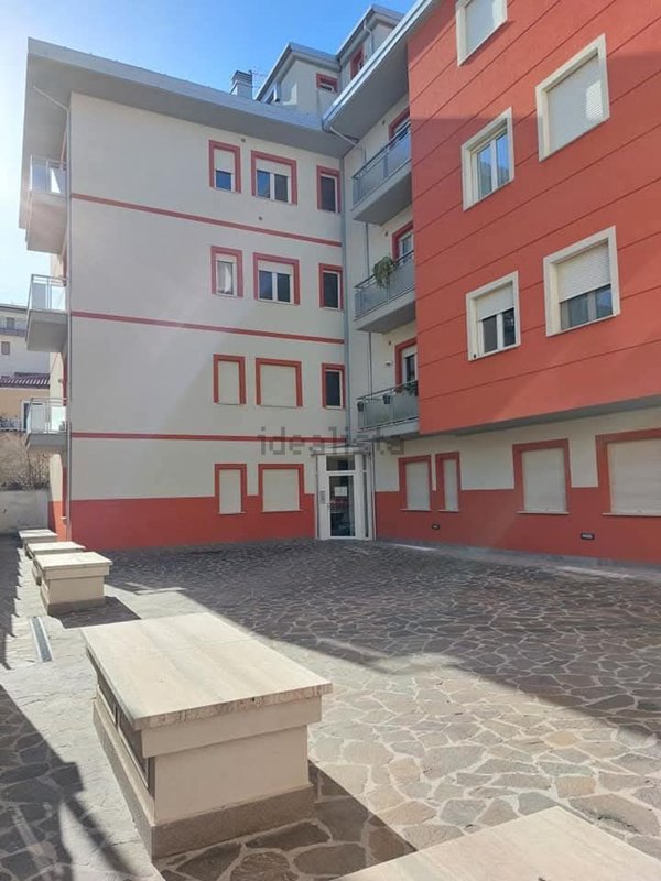 appartamento in affitto a L'Aquila in zona Centro Città