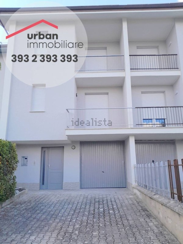 casa indipendente in affitto a L'Aquila in zona Palombara