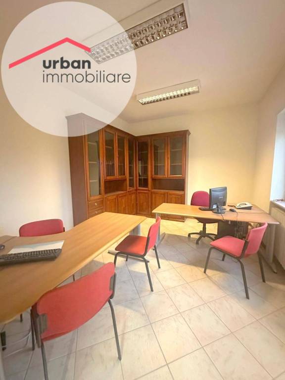 ufficio in affitto a L'Aquila in zona Centro Città