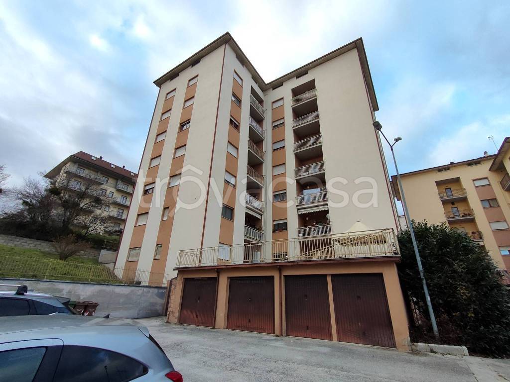 appartamento in affitto a L'Aquila in zona San Sisto