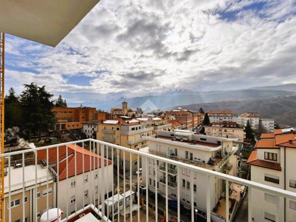 appartamento in affitto a L'Aquila in zona Centro Città