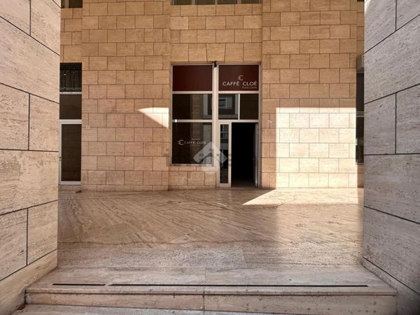 locale commerciale in affitto a L'Aquila in zona Centro Città