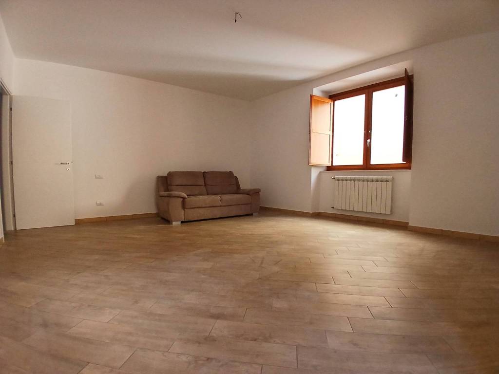 appartamento in affitto a L'Aquila in zona Centro Città