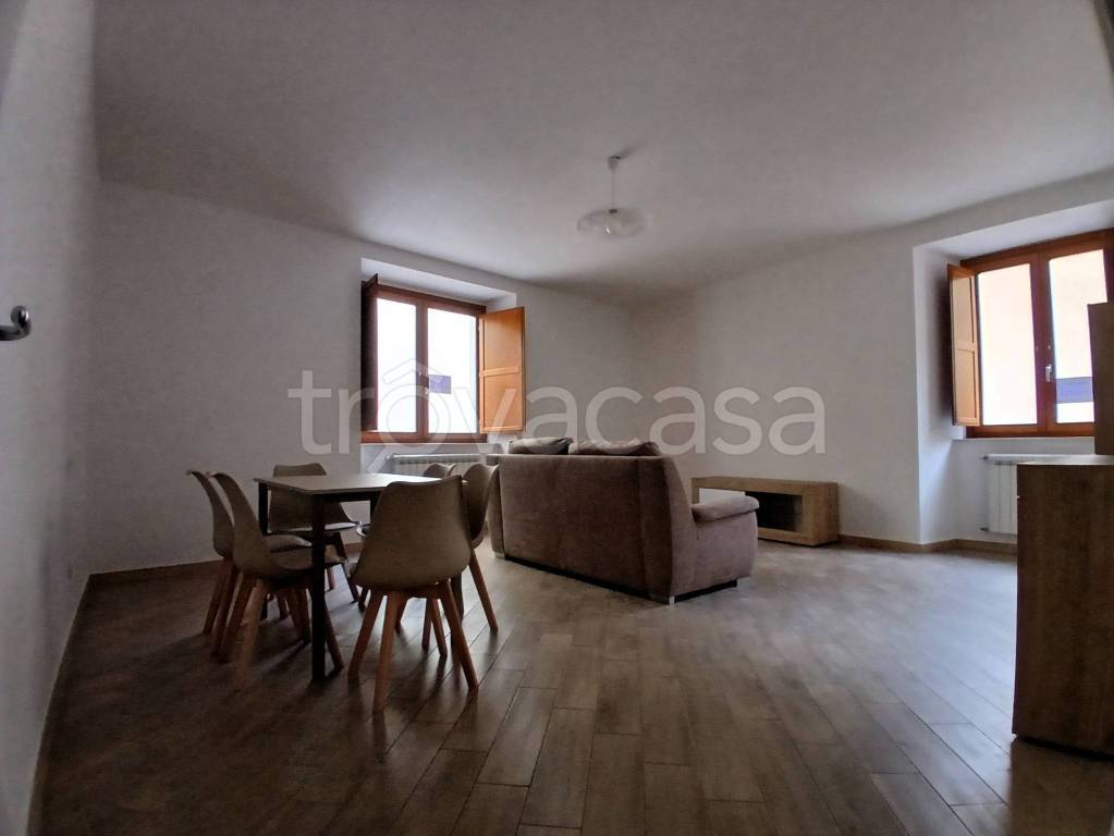 appartamento in affitto a L'Aquila in zona Centro Città