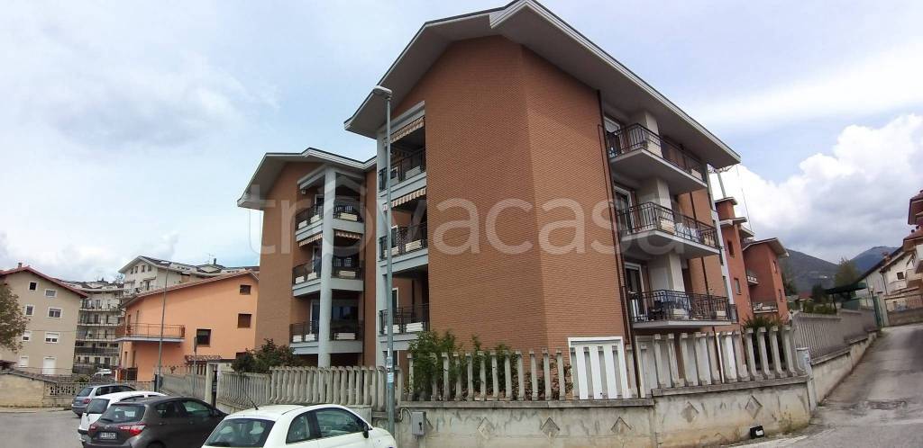 appartamento in affitto a L'Aquila in zona Centro Città