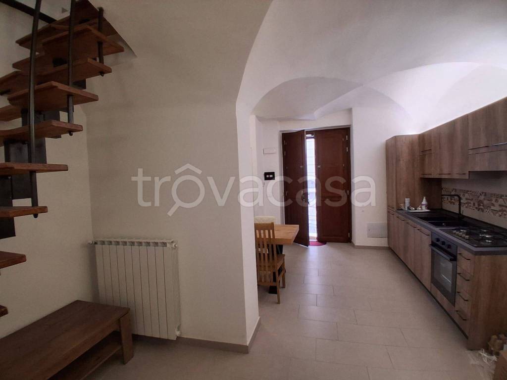 appartamento in affitto a L'Aquila in zona Centro Città