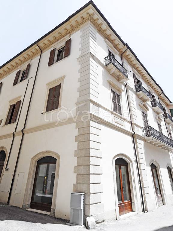 casa indipendente in affitto a L'Aquila in zona Centro Città