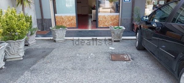 locale commerciale in affitto a L'Aquila in zona Pettino