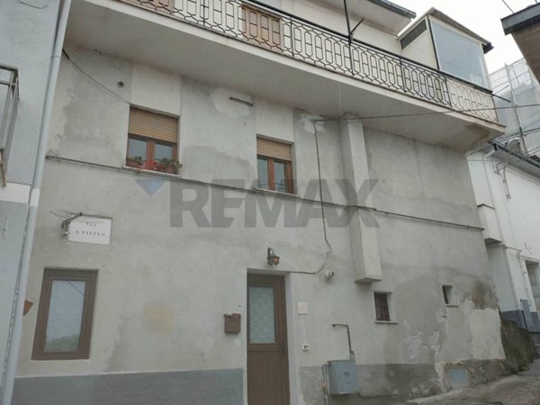 appartamento in affitto a L'Aquila in zona Sassa