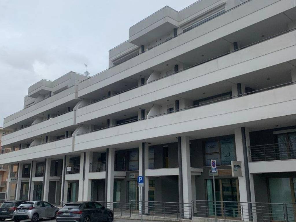 appartamento in affitto a L'Aquila in zona Centro Città