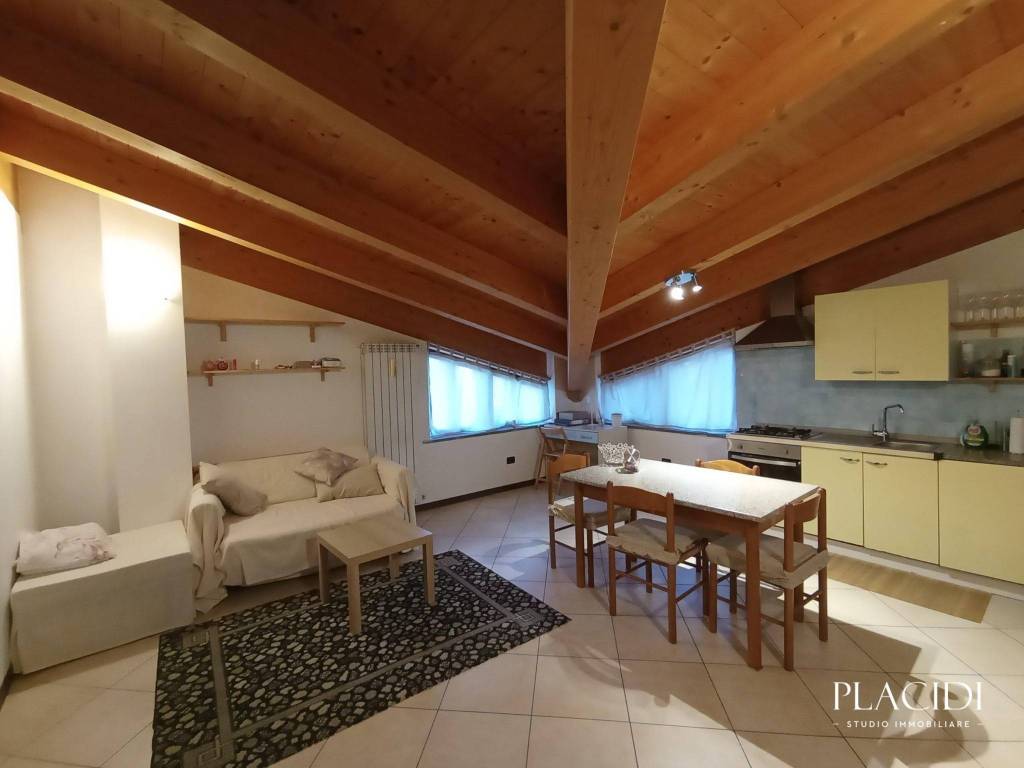 appartamento in affitto a L'Aquila in zona Palombara