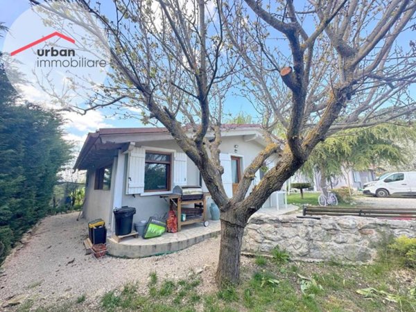 casa indipendente in affitto a L'Aquila in zona Cansatessa