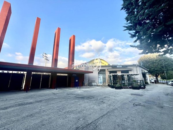 negozio in affitto a L'Aquila in zona Centro Città