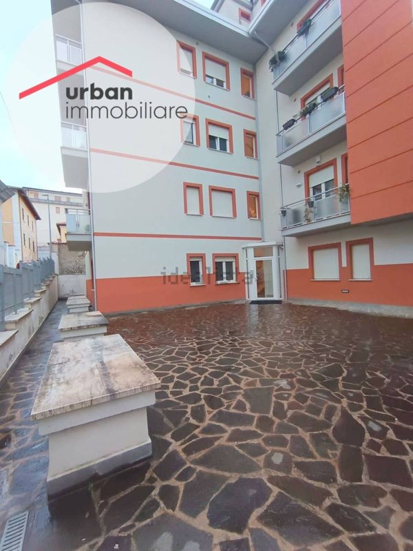 appartamento in affitto a L'Aquila in zona Centro Città