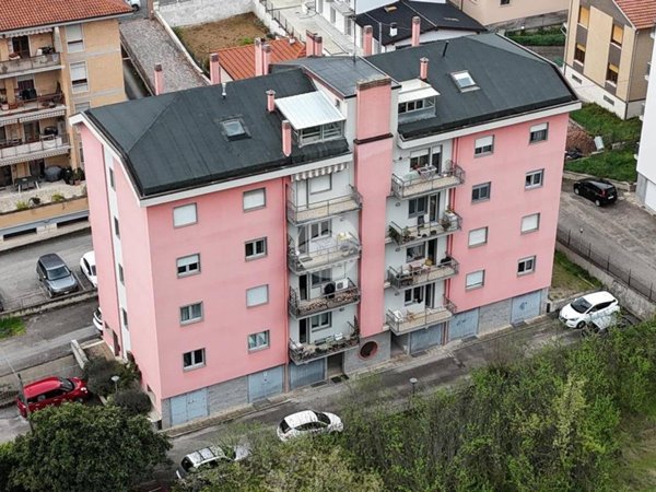 appartamento in affitto a L'Aquila in zona Torrione