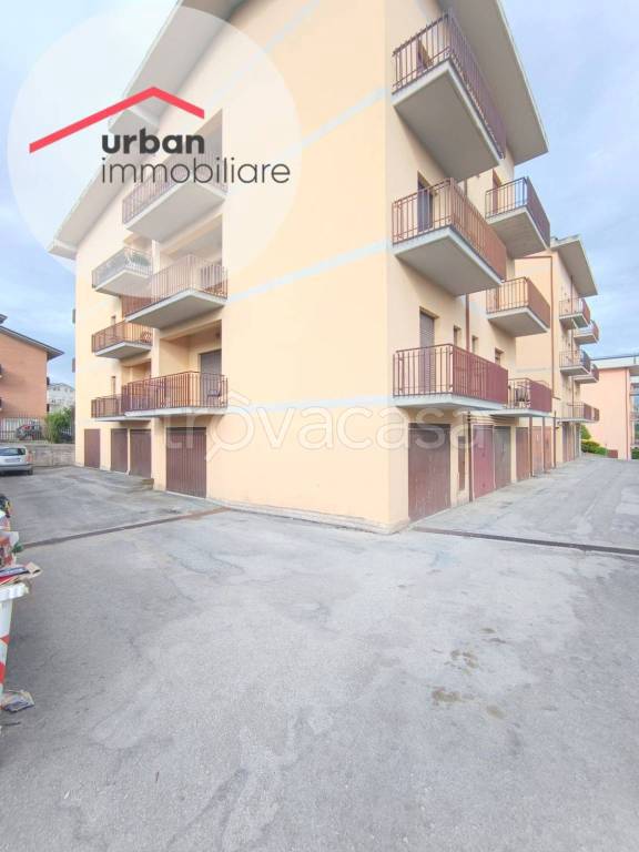 appartamento in affitto a L'Aquila
