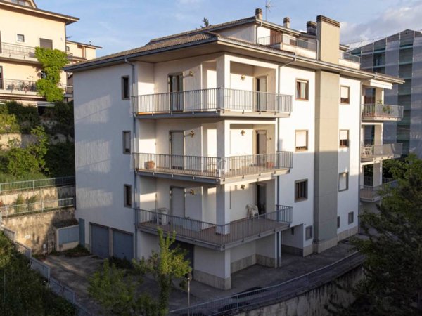 appartamento in affitto a L'Aquila in zona Via Strinella