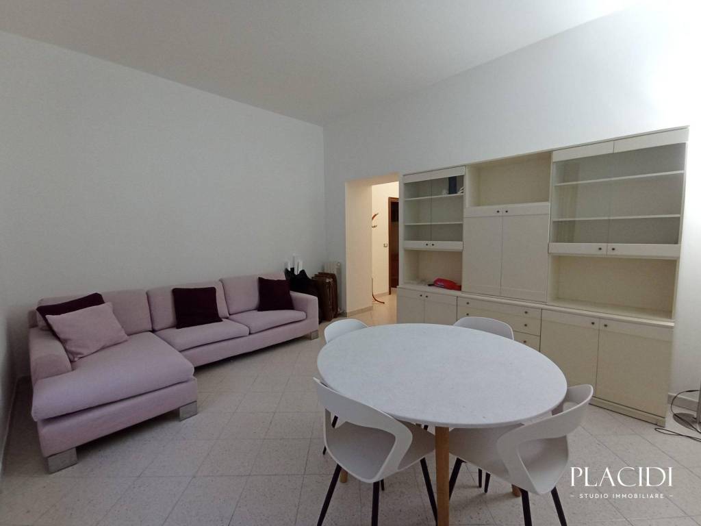 appartamento in affitto a L'Aquila in zona Centro Città