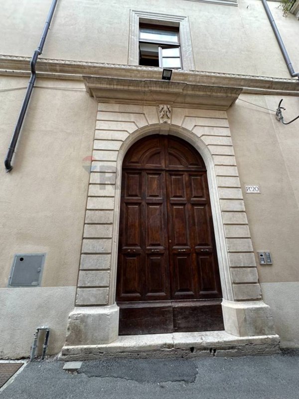 appartamento in affitto a L'Aquila in zona Centro Città