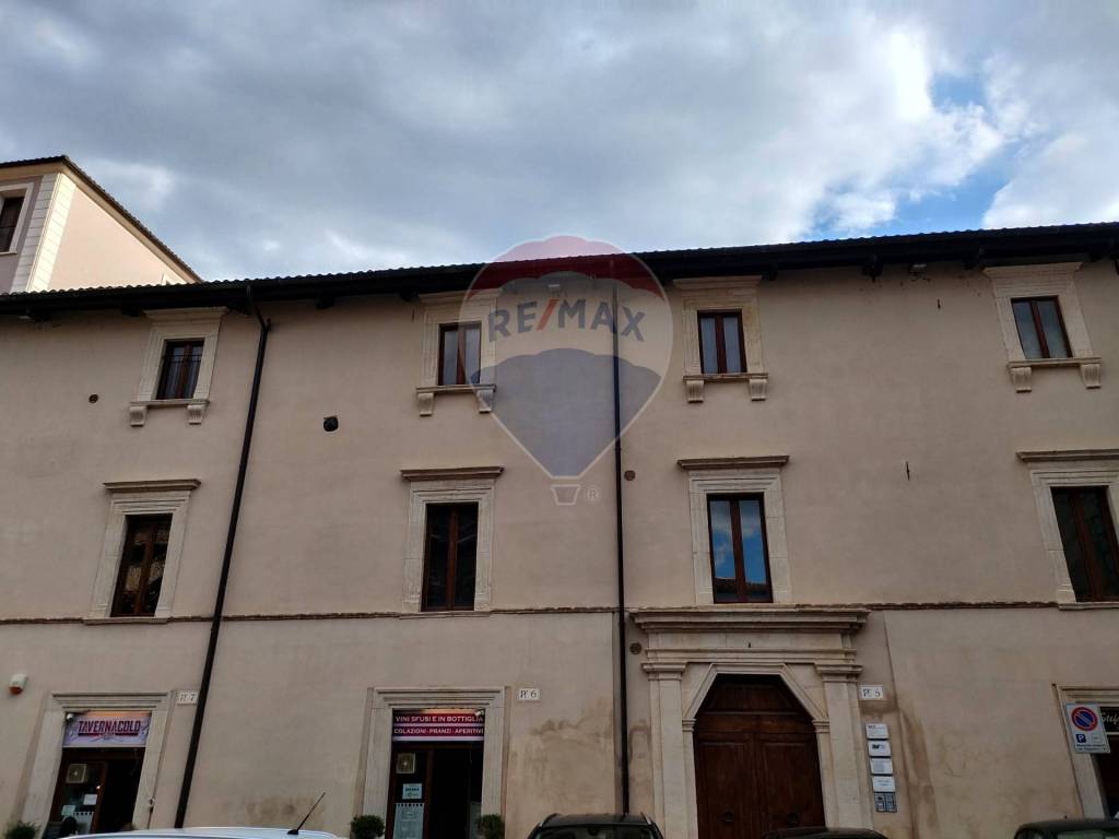 appartamento in affitto a L'Aquila in zona Centro Città