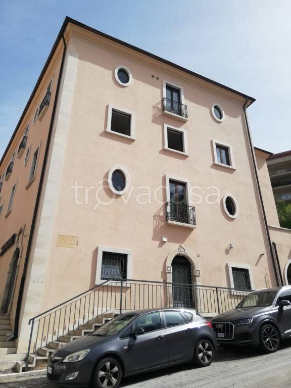 appartamento in affitto a L'Aquila in zona Centro Città