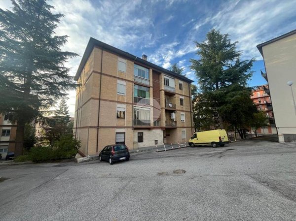 appartamento in affitto a L'Aquila in zona Torrione