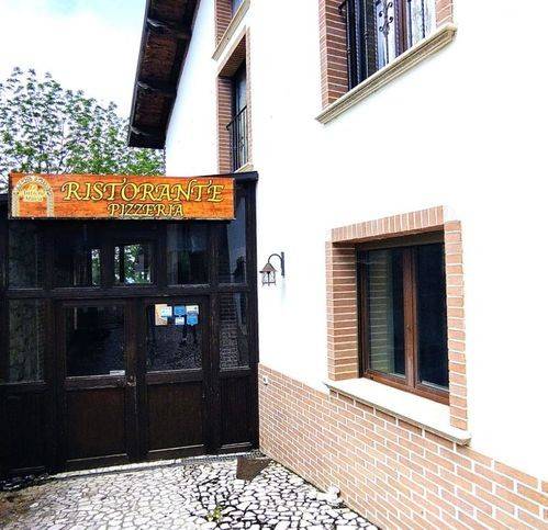 negozio in affitto a Massa d'Albe