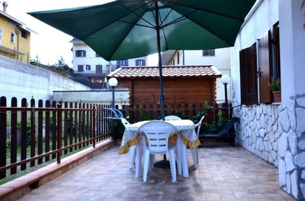 appartamento in affitto ad Ovindoli