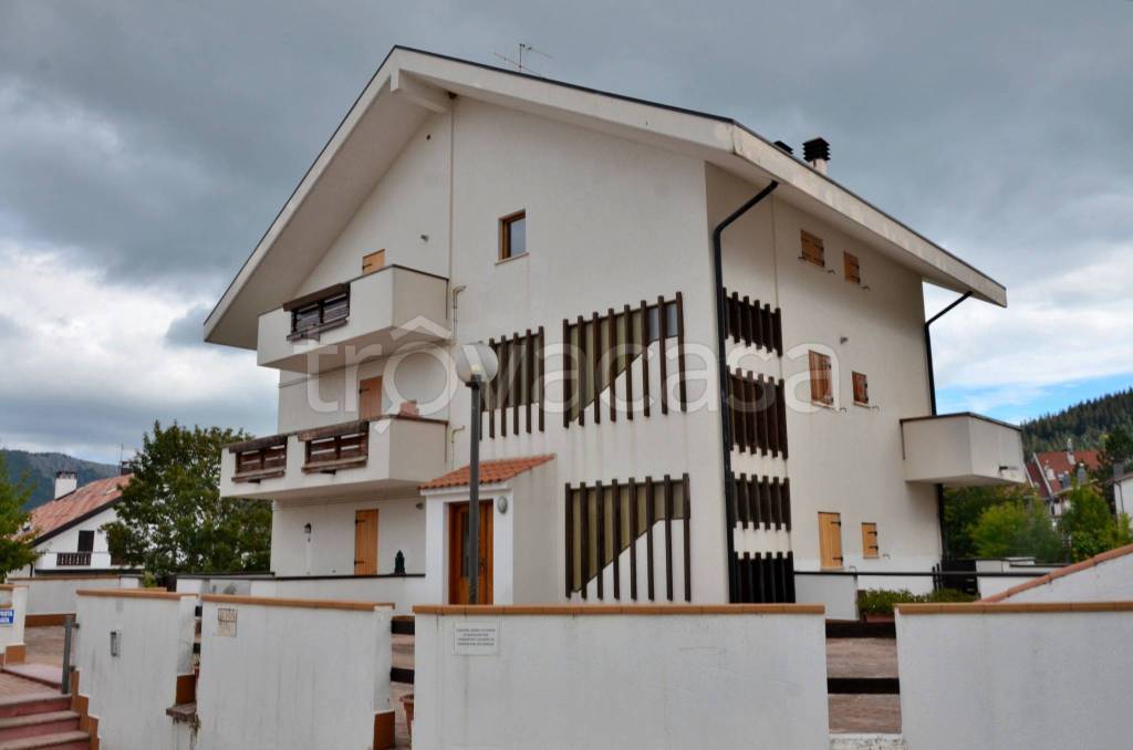 appartamento in affitto ad Ovindoli