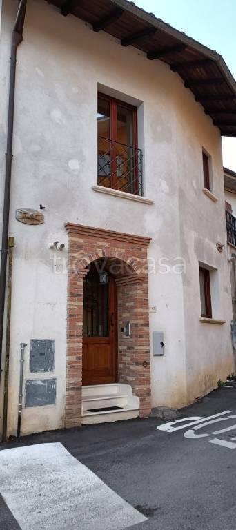 appartamento in affitto a Pizzoli