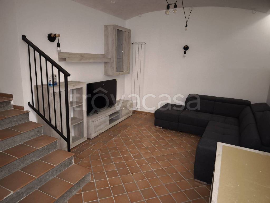 appartamento in affitto a Pizzoli