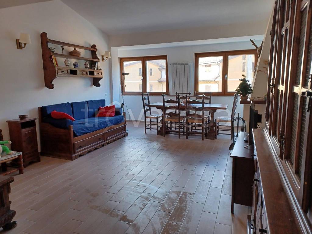 appartamento in affitto a Rivisondoli