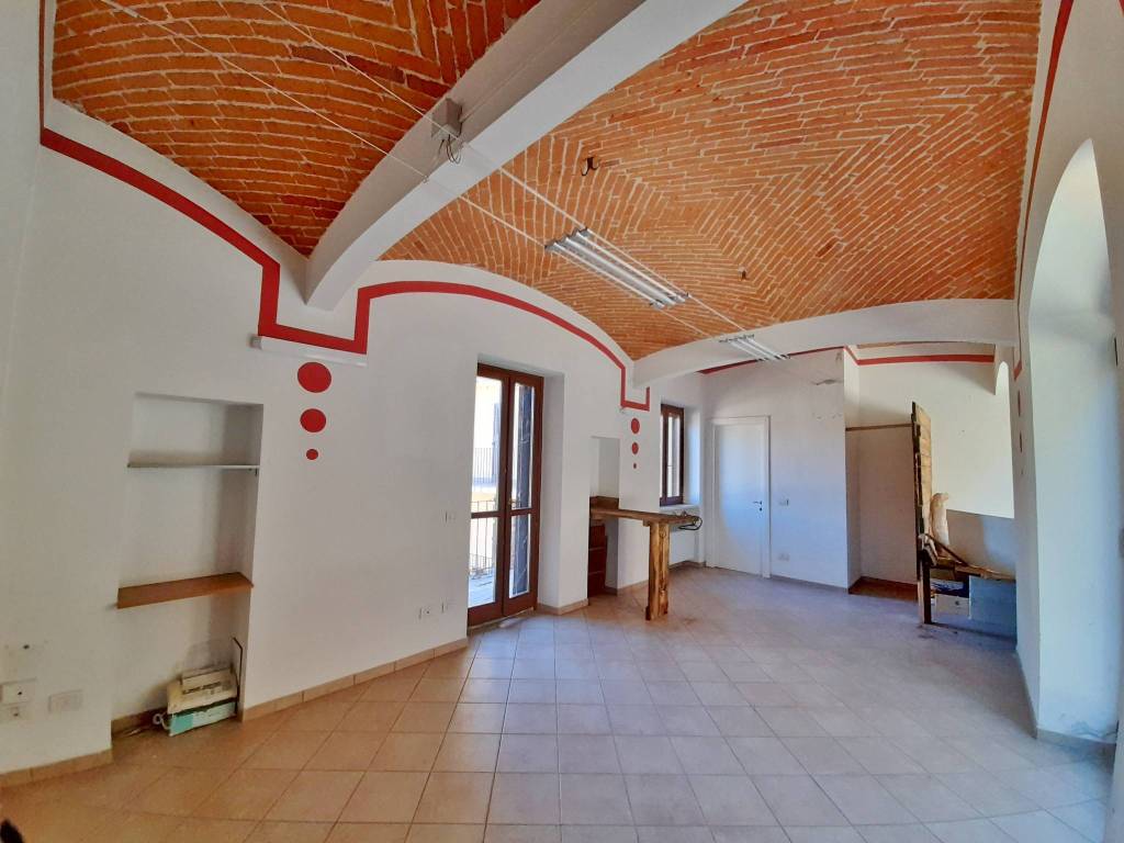 negozio in affitto a Mondovì