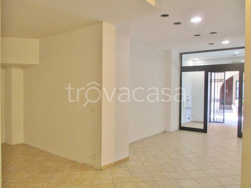 negozio in affitto a Mondovì